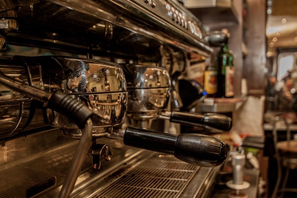 Hotel Ristorante Bertolini Piazza al Serchio Ngoại thất bức ảnh